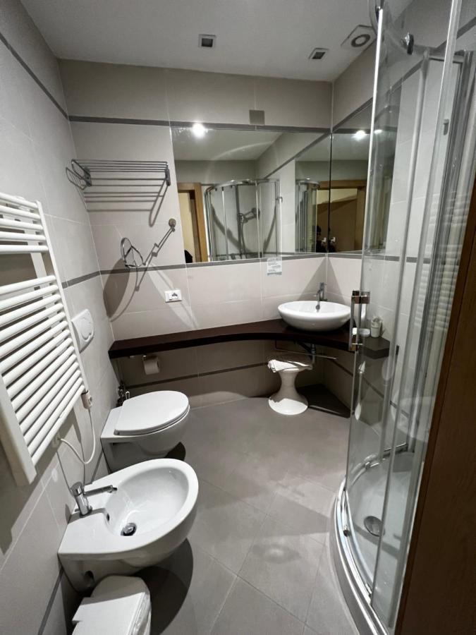 Hotel Trieste Riccione Eksteriør bilde