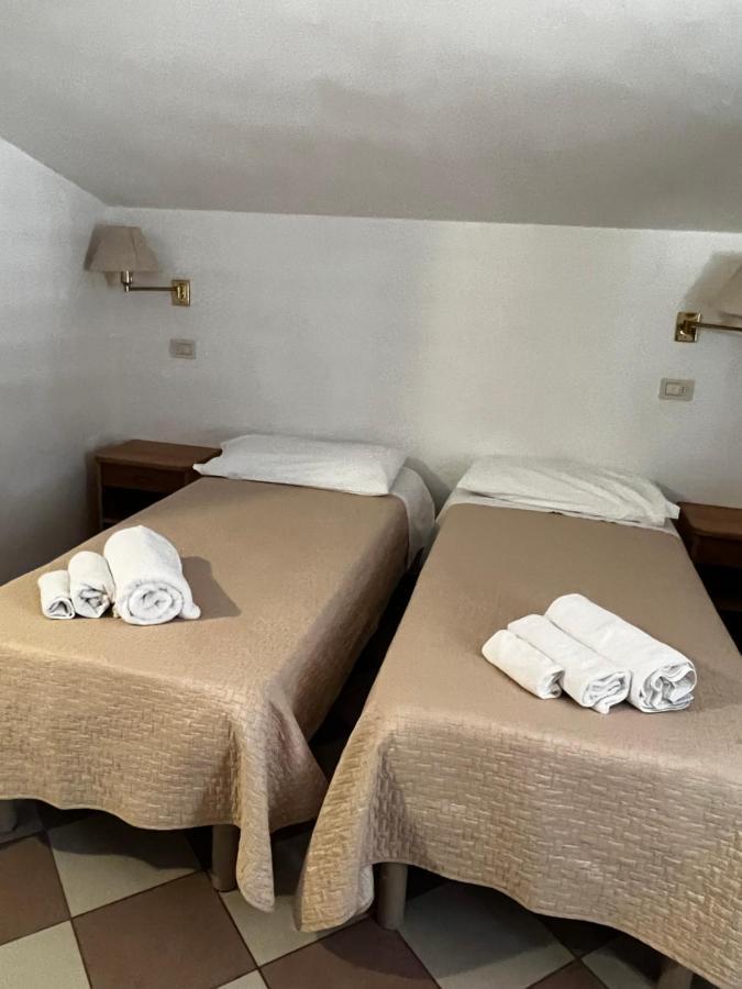 Hotel Trieste Riccione Eksteriør bilde